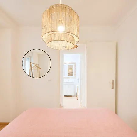 Stay, 10 Min To Beach, By Timecooler Apartmán Setúbal