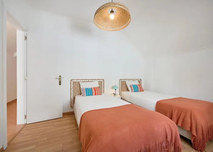 Stay, 10 Min To Beach, By Timecooler * שטובל