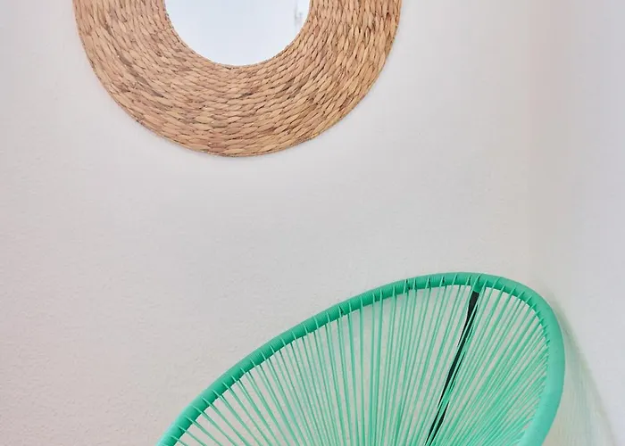 Stay, 10 Min To Beach, By Timecooler דירה שטובל