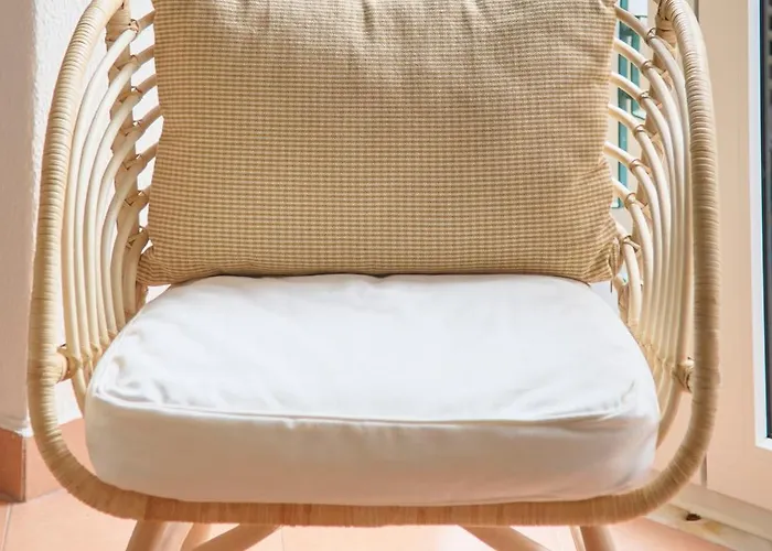 Stay, 10 Min To Beach, By Timecooler דירה *