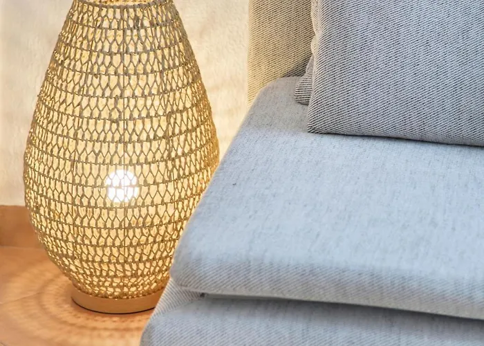 Stay, 10 Min To Beach, By Timecooler דירה שטובל