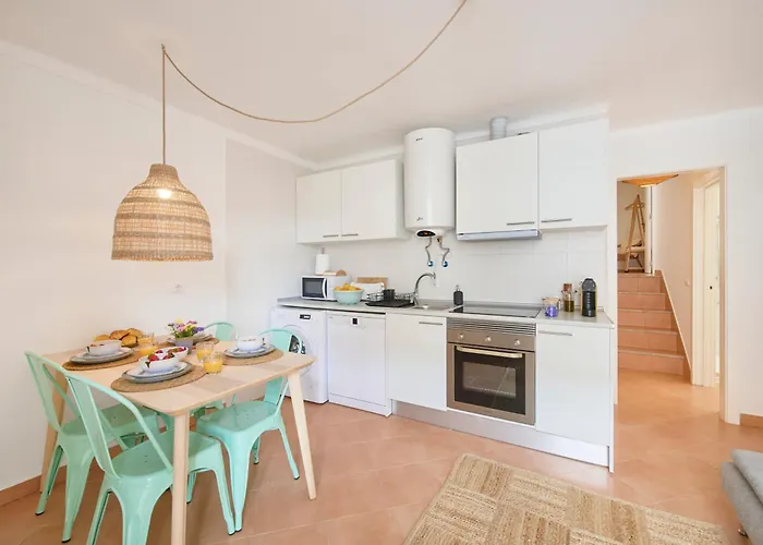 דירה Stay, 10 Min To Beach, By Timecooler שטובל