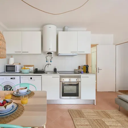 Stay, 10 Min To Beach, By Timecooler Сетубал